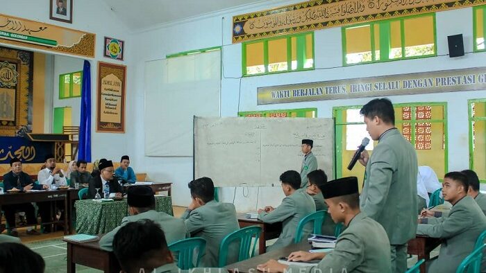 Amaliyah Perdana Kls VI TMI 2020
