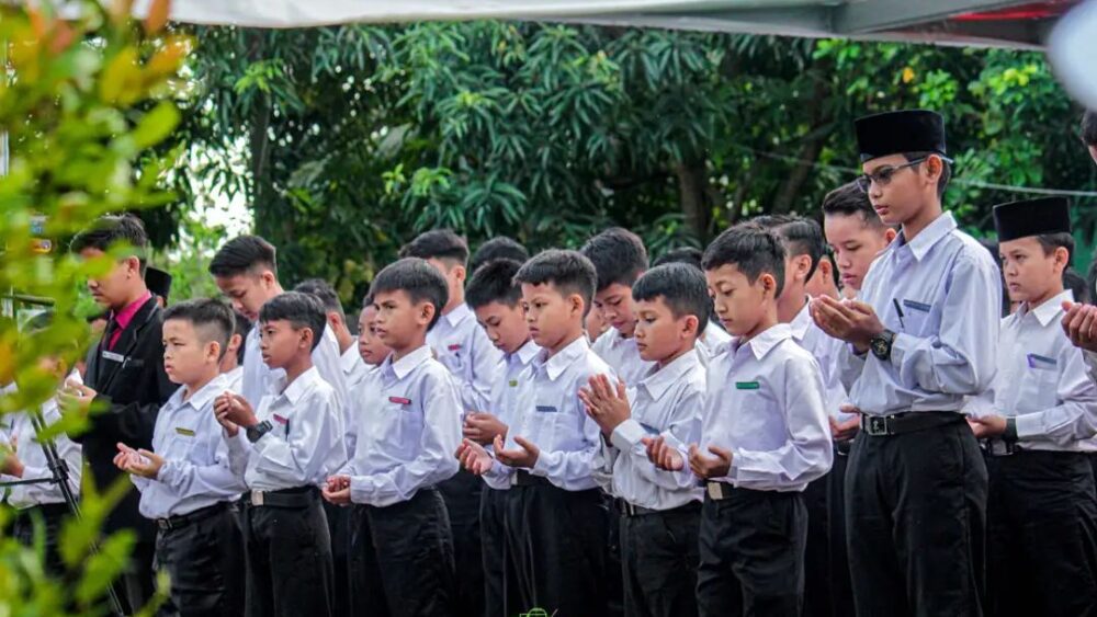 Pribadi yang Baik, Berkah bagi Diri Sendiri dan Orang Lain