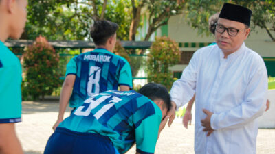 Pelepasan Tim Sepak Bola Liga Santri Pondok Al-Ikhlash