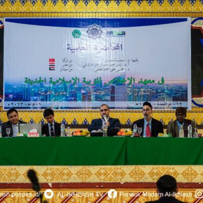Santri Al-Ikhlash Ikuti Konferensi Ilmiah Internasional