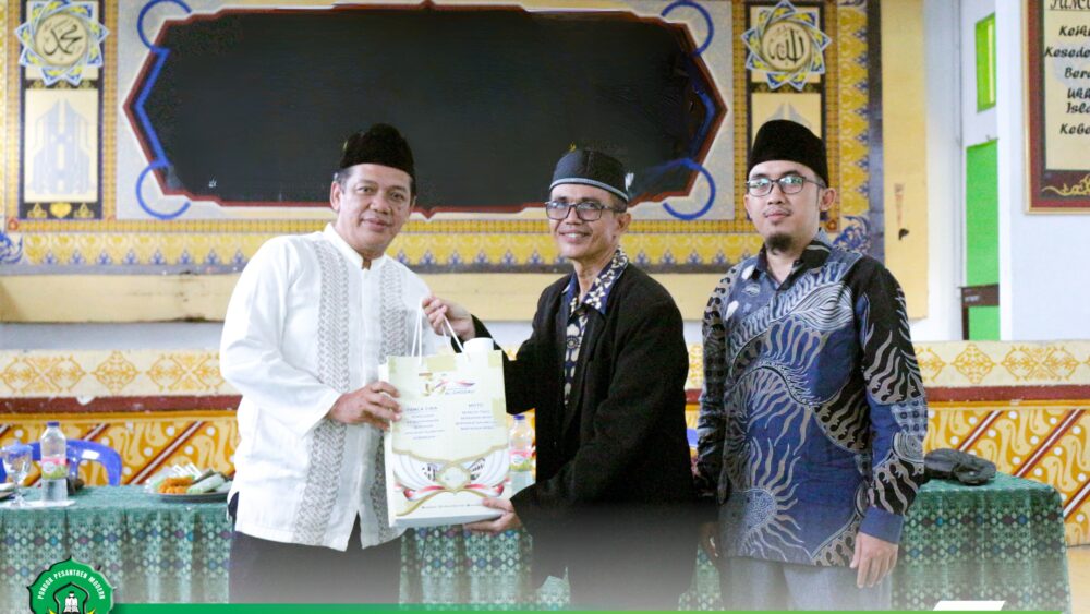 Kunjungan Rombongan Studi Pembelajaran Pondok Modern Al-Ghozali Bogor ke Ponpes Al-Ikhlash