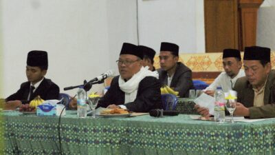 Santri Kelas VI Ikuti Pembekalan Imamah dan khitobah