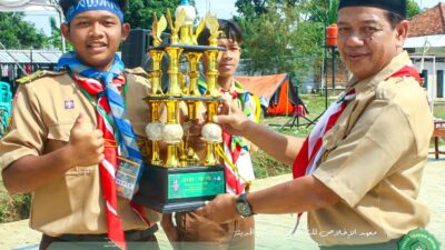 Penutupan LP3 dan KMD di Pondok Modern Al-Ikhlash: Regu Zebra dan Tulip Juara Satu