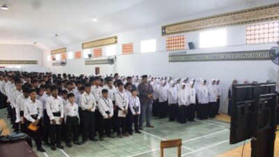 Santri Al-Ikhlash Siap Hadapi Ujian Semester, Pimpinan Berpesan: “Prestasi Itu Dibuat Orang Serius”