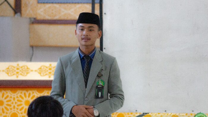 Langkah Awal Menjadi Pendidik: Amaliyah Tadris Perdana Siswa Kelas 6 TMI Pondok Modern Al-Ikhlash