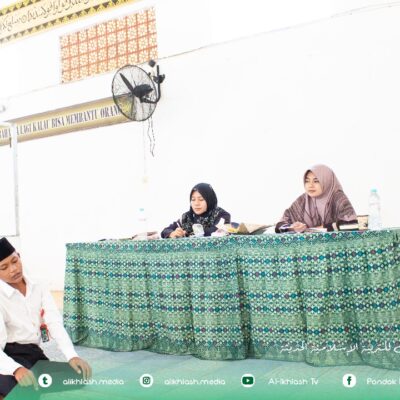 Santri Pondok Pesantren Modern Al-Ikhlash Jalani Ujian Lisan Akhir Tahun