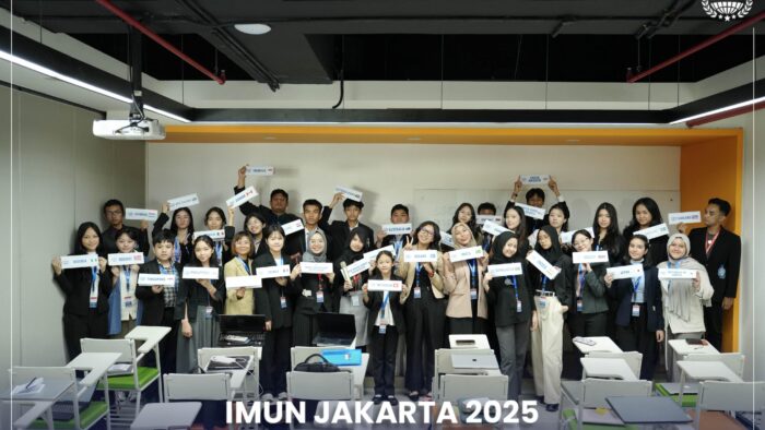 Guru Al-Ikhlash Ikuti International Model United Nations (IMUN) Jakarta