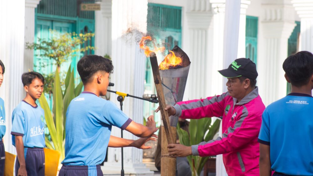 Menyalakan Obor Semangat: Al-Ikhlash Cup 2025 Resmi Dimulai