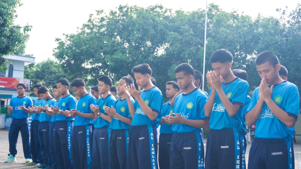 Santri Al-Ikhlash Ikuti Olimpiade 100 Tahun Gontor: Mengasah Sportivitas dan Semangat Ukhuwah