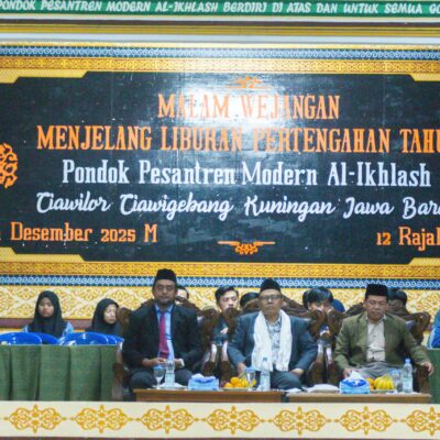 Malam Penuh Nasihat, Bekal Santri Al-Ikhlash Menjelang Liburan Pertengahan Tahun