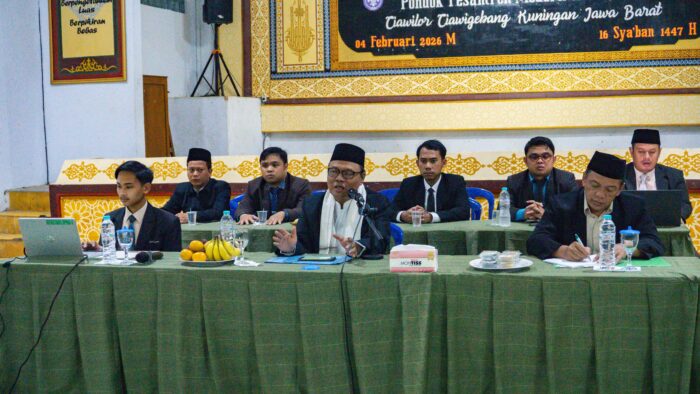 Taujihat Pengajar Kursus Sore Dan Pembimbing Muhadoroh: Hakikat Pendidikan Adalah Belajar