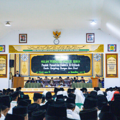 Malam Penuh Hikmah! Peringatan Nuzulul Qur`an di Pondok Modern Al-Ikhlash
